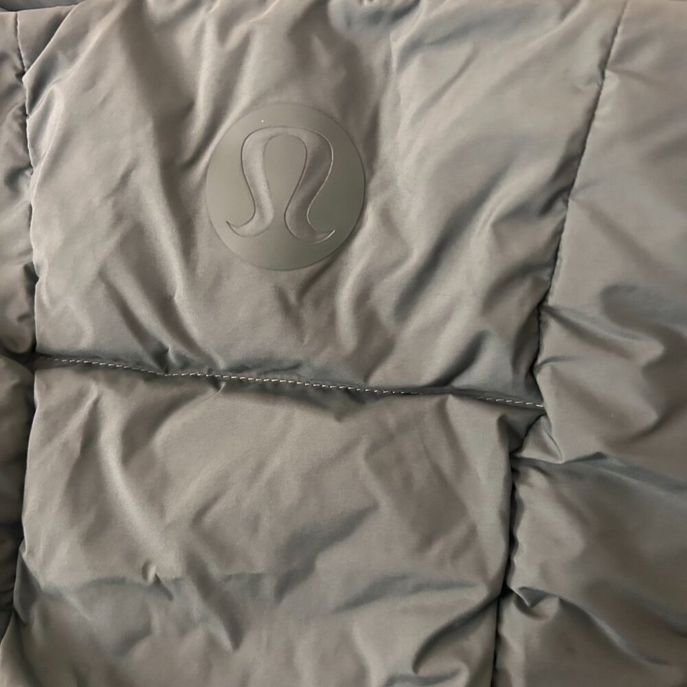 lululemon athletica Green Puffer Coat - Picture 4 of 5